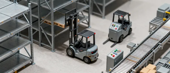 Warehouse Scale Models: Ultimate Guide for Logistics Planning